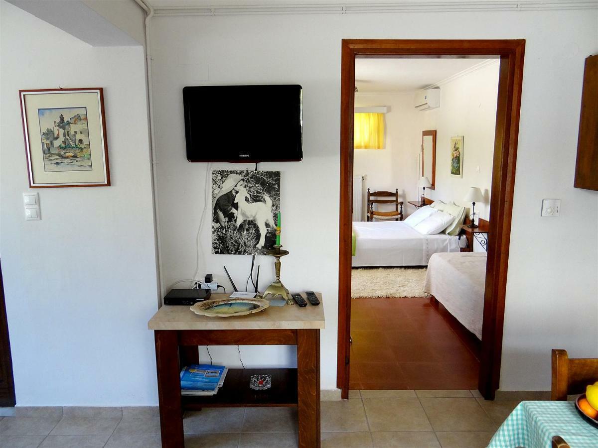 Apartment By The Sea Káto Darátsos Eksteriør bilde